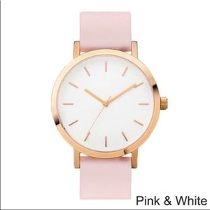 NEW MINIMALIST ROSE GOLD WATCH